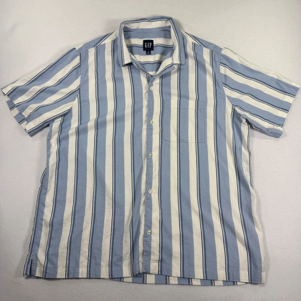 GAP short sleeve